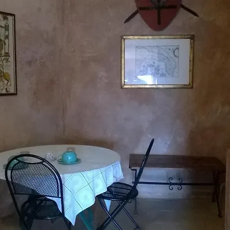 A Medioeval Tower Lägenhet *